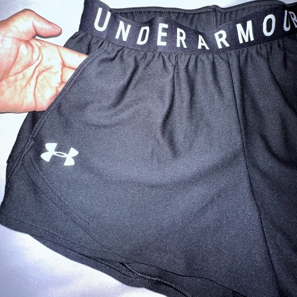 Under Armour Womens Play Up 3.0 Run, Training Athletic Gym Shorts Sz Small - Picture 6 of 8